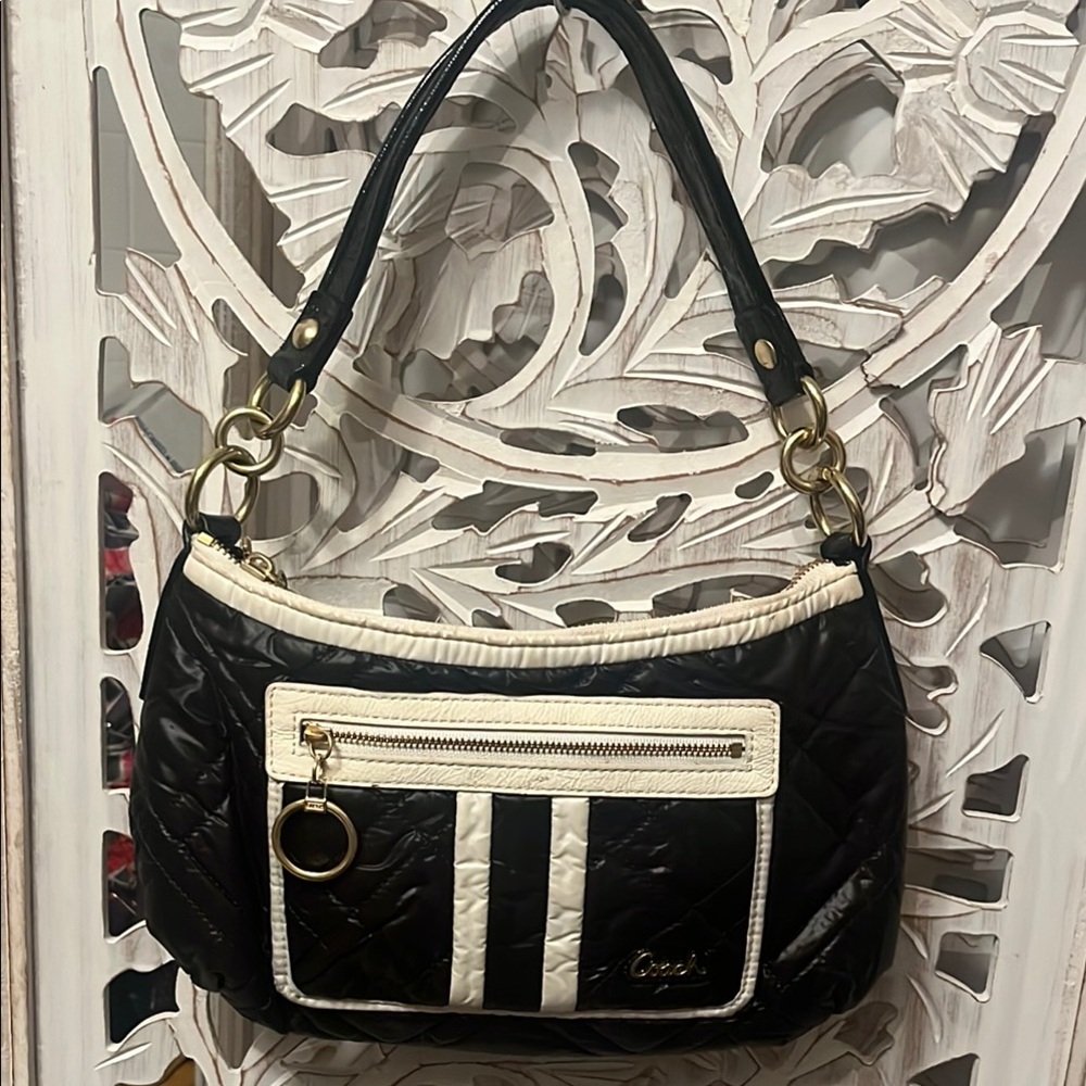 Lost in the 🔥 Coach Poppy Snow Bunny Crossbody